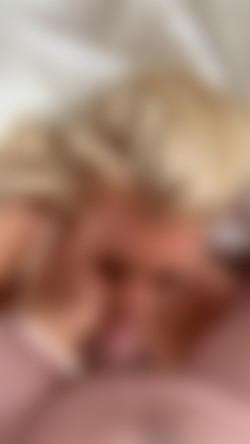 [OnlyFans.com] Elle Brooke (@ellebrookeuk)/19-06-20 5026692 Sloppy blowjob, rimming & swallowing cum. Part 2 of 3 1080x1920.mp4