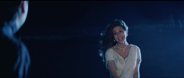 Rangeela.1995.1080p.AMZN.WEB-DL.DD+2.0.x264-DTR.mkv