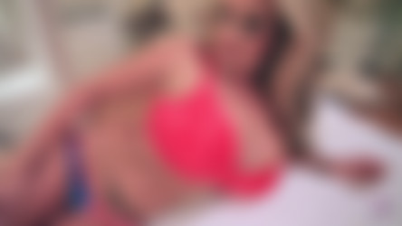 [PinupFiles] Katie Thornton - All Videos [1080p]/katiethornton-redwhiteblue03.mp4